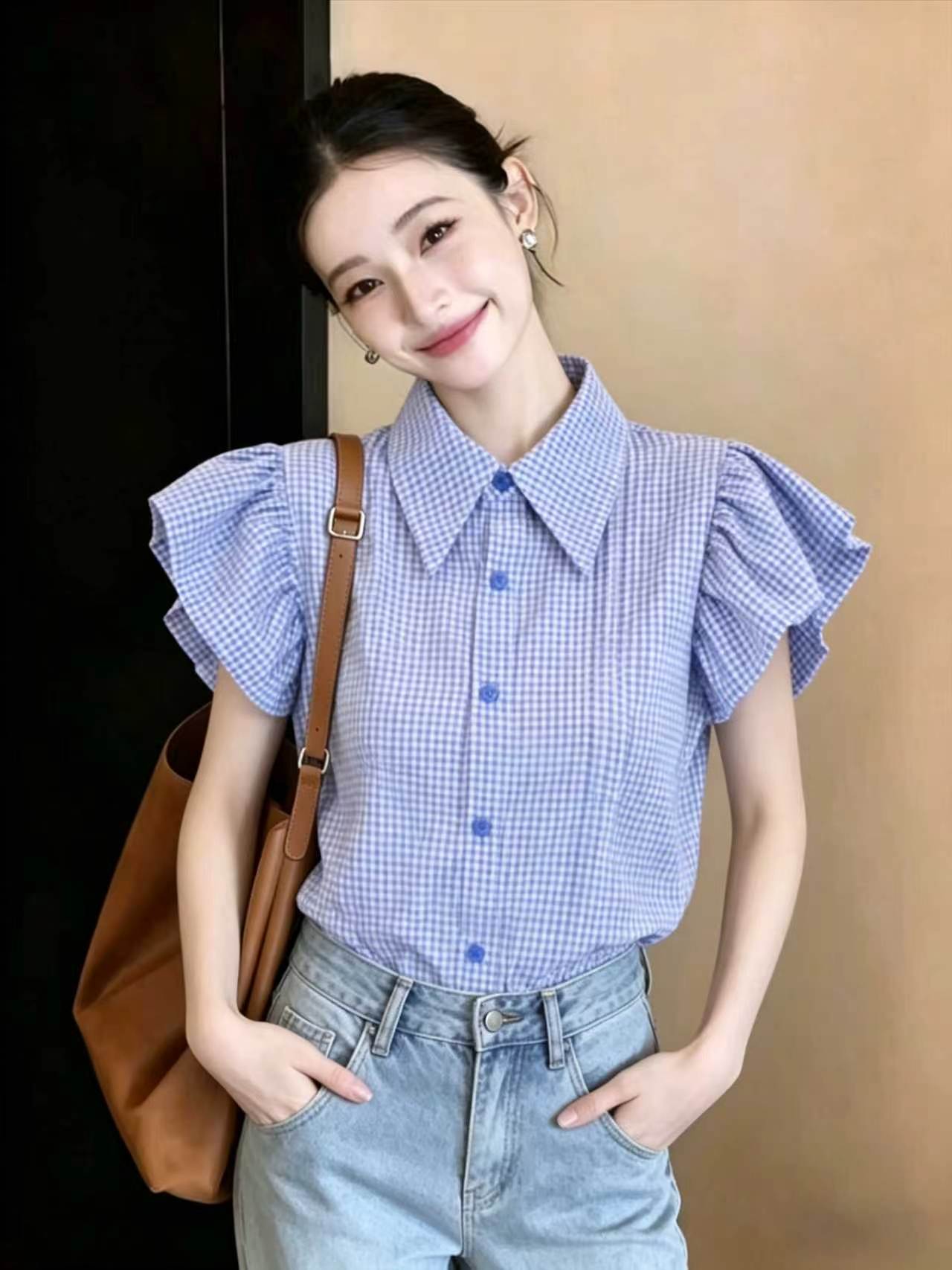 재고 있음 2026 여름 홍콩 느낌 레트로 패션 품격 얇은 스타일 Feifei 소매 반팔 맨위
