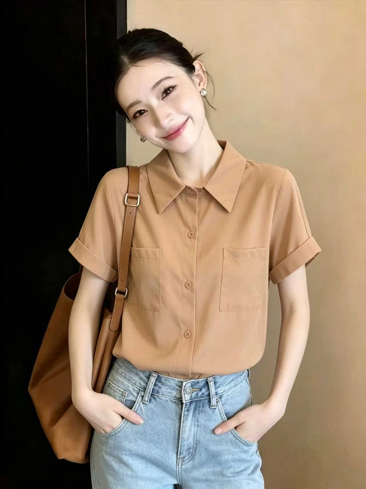 2026 여름 새로운 단색 POLO 칼라 반팔 셔츠 더블 주머니 슬림해 보이는 다용도 맨위