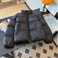 批发2025年冬季<b class='q'>大码</b>黑色短款羽绒服立领面包服<b class='q'>宽松</b>小个子加厚保暖外套