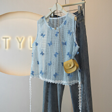 批发小个子春季韩系套<b class='q'>装</b>女减龄显瘦马甲打底衫搭高腰宽松牛仔<b class='q'>裤</b>三件套