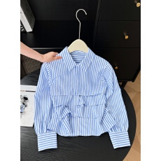 批发法式设计感独特<b class='q'>条纹</b>衬衫女春季2026新款小众洋气好看长袖打底上衣