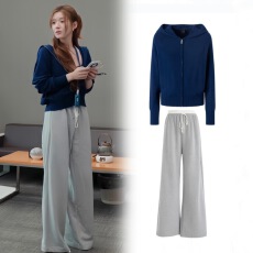 批发许我耀眼赵露思同款针织衫连帽<b class='q'>卫衣</b>女设计感休闲韩系<b class='q'>短款</b>外套上衣