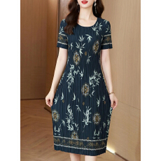 批发三宅褶皱<b class='q'>连衣裙</b>2026夏季新款<b class='q'>高端</b>名媛时尚气质中长收腰显瘦魔术裙