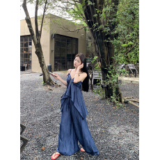 批发实拍实价~清冷盐系模范生肌理感吊带背心女夏休闲阔腿<b class='q'>裤</b><b class='q'>套装</b>