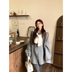 批发实拍实价～ 半季初雪羊毛灰大衣少女感百搭A字外套手工蝴蝶结披肩