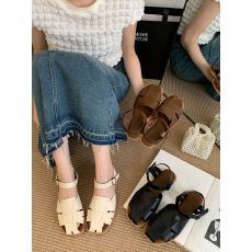 批发25春夏新款编织猪笼鞋玛丽珍罗马包头镂空粗平底凉鞋女