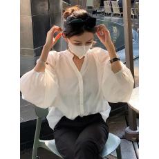批发2025泡泡袖衬衫女设计感立领灯笼袖法式上衣简约时尚通勤长袖衬衣