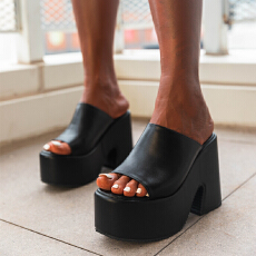 批发长期做货12cm超高跟防水台一字大码女士夏季外穿拖鞋34-43码跨境