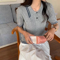 批发韩系撞色polo领薄款镂空<b class='q'>针织衫</b>短袖t恤女夏季设计感<b class='q'>短款</b>正肩上衣