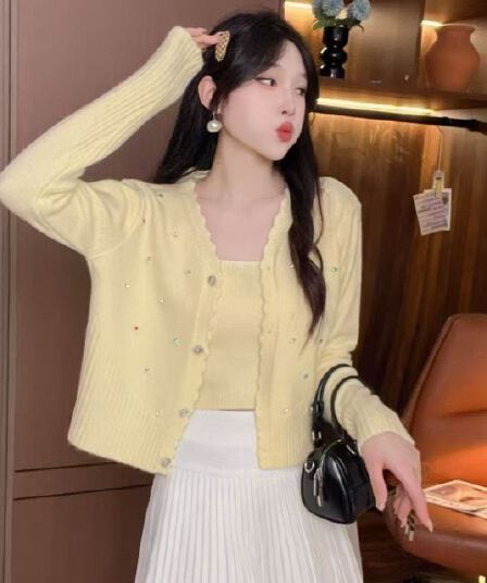한 부서 디자인 센스 벨트 다이아몬드 슬립 플러스 오픈 가디건 스웨터 가을 겨울 품격 작은 대중 슬림해 보이는 다용도 니트 투피스 세트