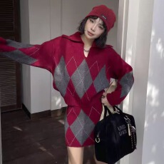 批发韩国东大门2025秋季新款时尚百搭V领显瘦减龄拼接菱格针织套装女