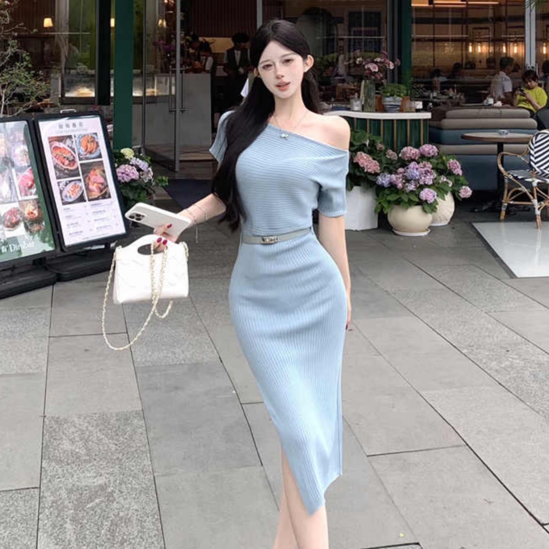 로얄 자매 바람 핑크색 비스듬한 어깨 반팔 여성 드레스 여름 니트 원피스 몸매 가꾸기 허리 수축 트임 치마 타이트 스커트 롱 스커트