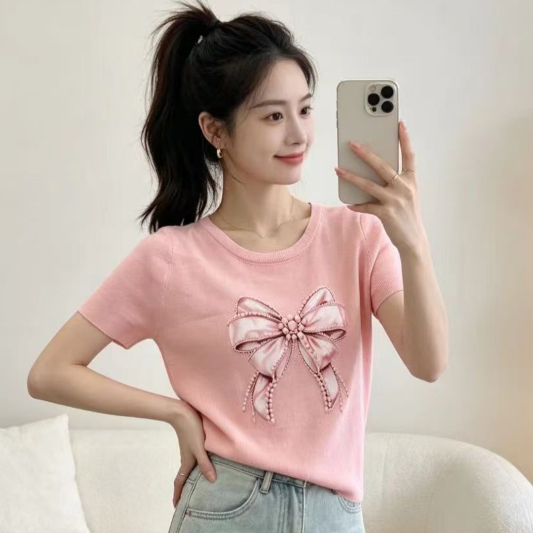 나비 매듭 광장 칼라 긍정적 인 어깨 반팔 티셔츠 여성 여름 2026 새로운 순수한 욕망 달콤한 핫걸 쇼트 스타일 작은 맨위 반소매