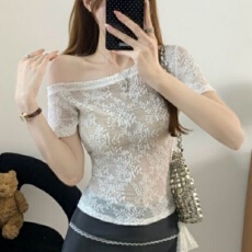 批发纯欲辣妹风斜肩<b class='q'>蕾丝</b>短袖T恤女夏季薄款露肩上衣+内搭吊带背心<b class='q'>裹</b><b class='q'>胸</b>