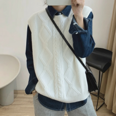 批发韩系松软菱格套头毛衣马甲女早春新款宽松显瘦针织衫无袖背心外套