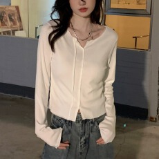批发纯欲辣妹白色正肩长袖<b class='q'>t</b><b class='q'>恤</b>女设计感小众V领修身显瘦春秋冬季上衣