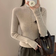 批发韩系高智感灰色半高领<b class='q'>长袖</b>针织衫女修身<b class='q'>打底衫</b>高级感内搭毛衣上衣