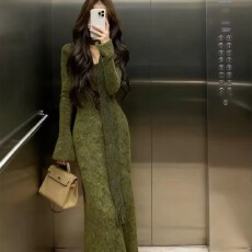 批发巨好看内搭小香风针织连衣裙子女早<b class='q'>春</b>季2026新款韩系穿搭套装长裙