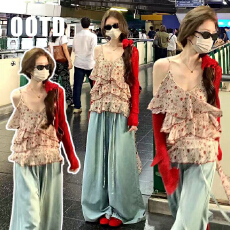 批发莓果奶冻 夏季新款雪纺红碎花小<b class='q'>吊带</b>女无袖套头<b class='q'>打底衫</b>上衣