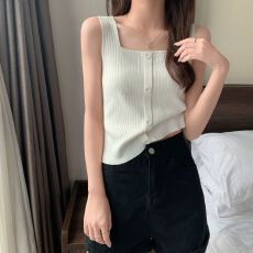 批发2026夏冰<b class='q'>丝</b>网红爆款超火外穿针织小吊带女背心法式别致甜辣纯欲潮