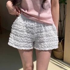 批发时尚洋气休闲裤女装设计感褶皱立体<b class='q'>甜美</b>减龄短裤