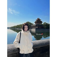 批发Goo Goo Eyes【10/30 20:00 新品95折】可拆卸毛领铆钉羊毛呢外套