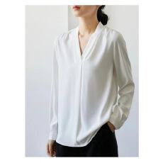 批发时尚气质法式V领套头通勤职业长袖打底白衬衫垂感内搭上衣设计感
