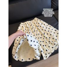 批发FYQ---白色波点褶皱松紧腰半身<b class='q'>裙裤</b>女夏甜美花苞裙A字中裙