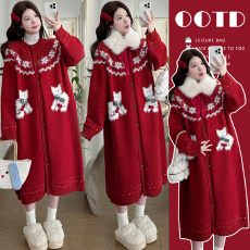 批发实拍 <b class='q'>冬</b>季加厚保暖圣诞雪花减龄显白孕妈毛衣长款外套  带毛领