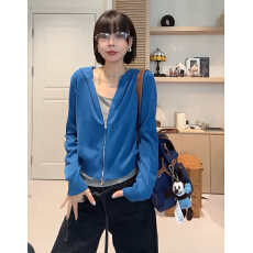 批发大码克莱因蓝拉链连帽针织外套女新款胖mm显瘦减龄巨好看早秋上衣