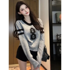 批发美式学院风灰色撞色数字印花V领长袖针织衫女秋冬季修身显瘦上衣