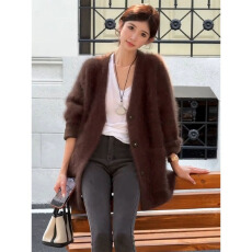 批发美拉德穿搭咖色仿水貂绒慵懒风针织衫女秋季新款软糯宽松毛衣外套