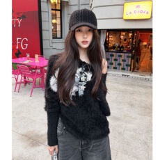 批发韩系斜肩设计不规则猫咪提花长毛黑色针织毛衣女秋冬宽松长袖上衣