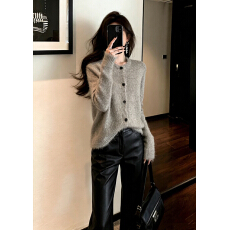 批发实拍 2025真实有货 现卖现拿 十三行新年潮韩国东大门秋冬毛衣女