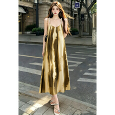 圆珠肩带仙女夏2026新款高级感气质宽松显瘦无袖吊带扎染连衣裙女