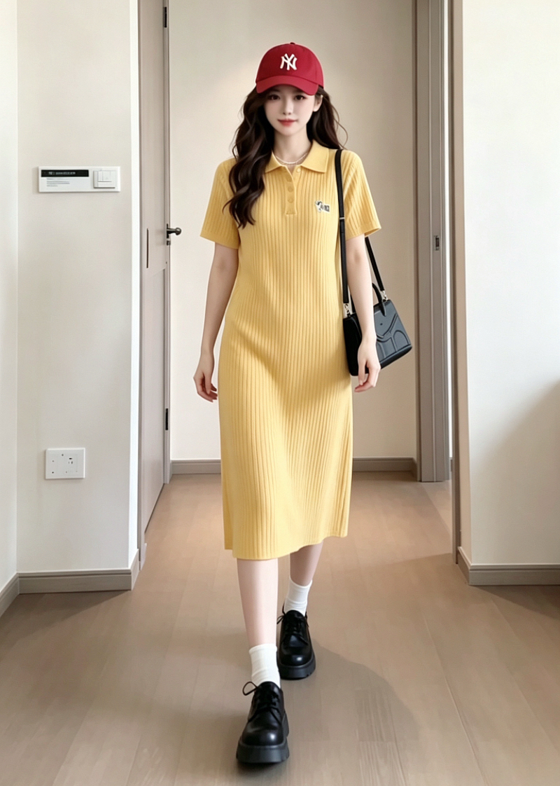 실사 드레스 여름 2026 새로운 한 부서 부드러운 바람 심황 색상 POLO 칼라 니트 원피스 여성 드레스