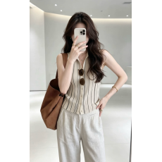 批发2026网红条纹针织<b class='q'>背心</b>女夏外穿薄款遮副乳工字吊带polo领无袖上衣
