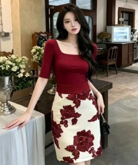 품격 빛 요리 한 바람 세트 여성 여름 핫걸 빨간색 중간 소매 맨위 착용 가져 가라. 꽃무늬 반신 스커트 두 조각 여성 세트