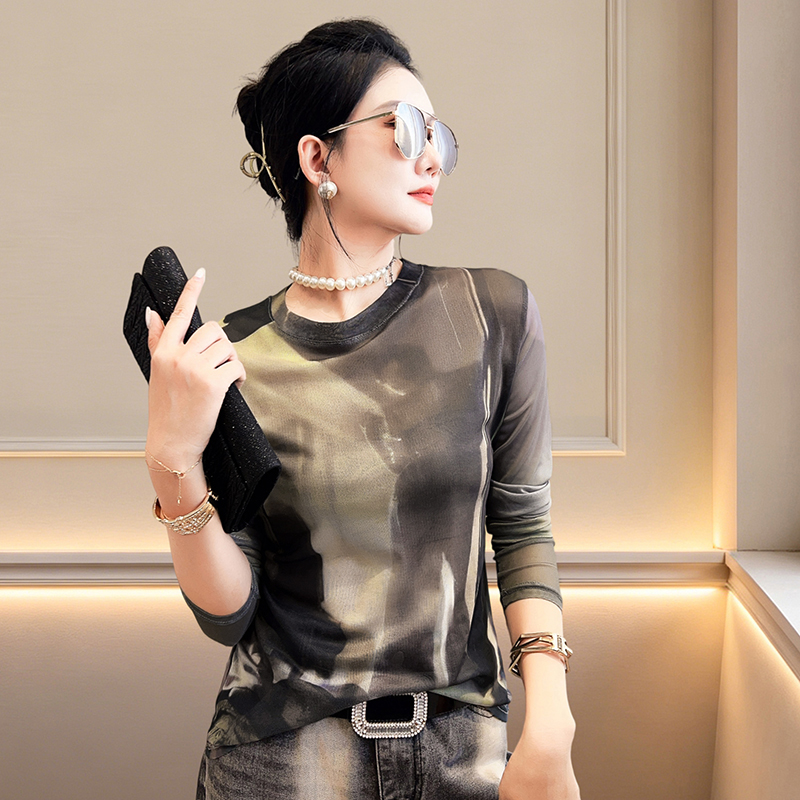 BY32781# 秋装新款圆领长袖网纱定位印花t恤女时尚修身打底衫潮 服裝批發女裝批發服飾貨源