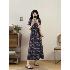 批发实拍大码女装2026夏季新款时尚洋气百搭甜美印花修身显瘦连衣裙