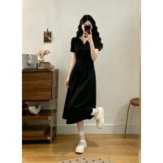 批发实拍大码女装2026新款赫本风黑色高级感收腰显瘦遮肉通勤连衣裙