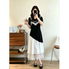 批发实拍大码女装2026夏季法式蕾丝拼接黑白撞色显瘦遮肉假两件<b class='q'>连衣裙</b>