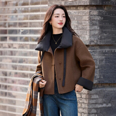 批发女式短款加厚毛呢外套2025秋冬新款高端翻领拼接毛呢宽松时尚外套