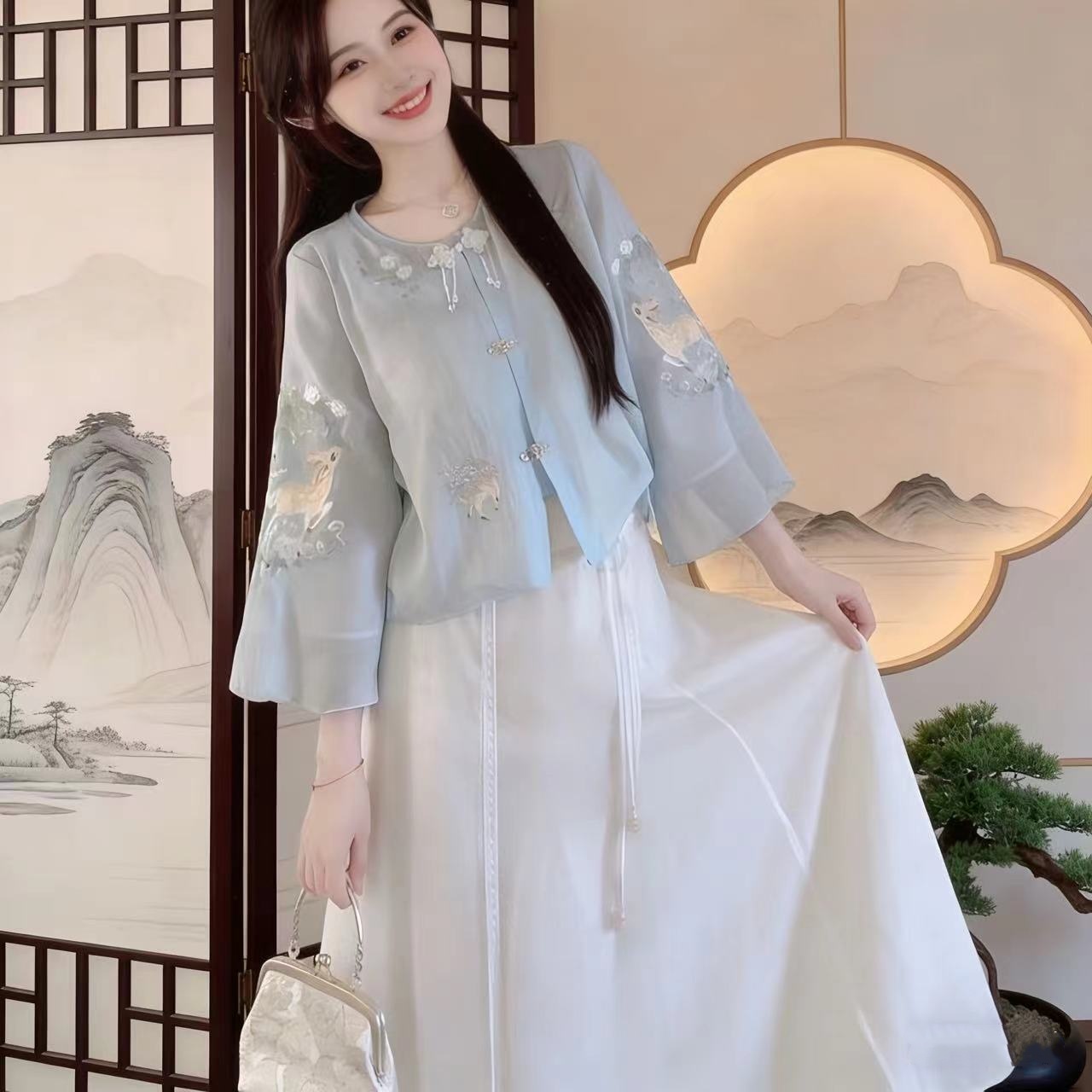 RY428# 汉元素复古刺绣新中式国风两件套古风套装女2026年高级感气质上衣