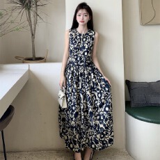 批发明星同款连衣裙藏蓝无袖印花腰带<b class='q'>OL</b>高级感府绸棉背心裙26夏中长裙