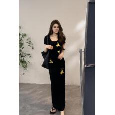 批发大婷婷复古蝴蝶印花短袖收腰春夏新款两边开衩显瘦<b class='q'>连衣裙</b>