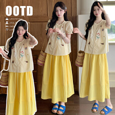 批发实拍现 夏季新品重工刺绣<b class='q'>韩版</b>上衣+百褶半身裙大码套装