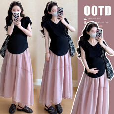 批发实拍  2025新款黑色V领短袖T恤+百搭<b class='q'>半身</b>裙两件套孕妇装