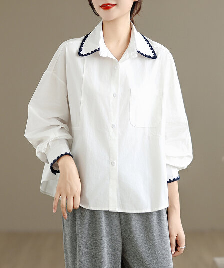 한 인사이드 한 가스 황색 긴팔 여성 셔츠 이른 가을 2026 새로운 루즈핏 배색 Chic 레이스 패치워크 셔츠