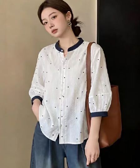 화이트 베이비 칼라 도트 무늬 반팔 여성 셔츠 2026 새로운 여름 빅 사이즈 지방 mm 자이언트 잘 생긴 인형 셔츠 맨위